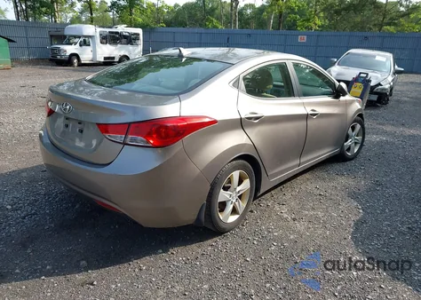 2013 Hyundai Elantra Gls z USA, uszkodzony, nr VIN 5NPDH4AE5DH245137